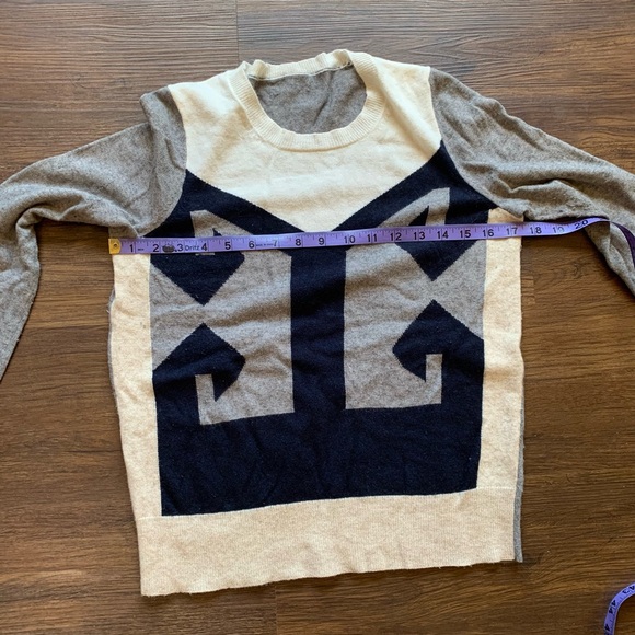 J. Crew Black and Tan Sweater - Picture 11 of 16
